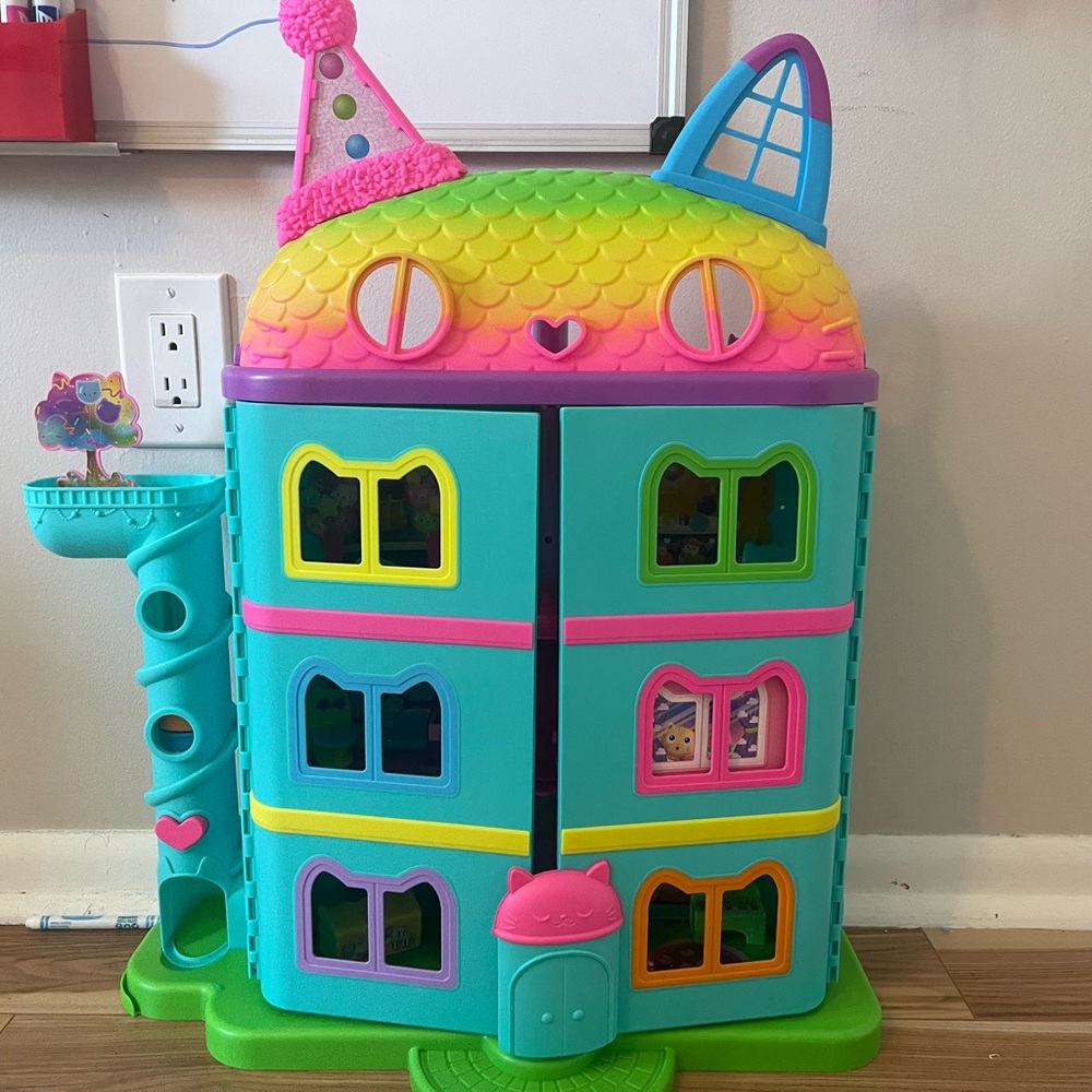 Gabby’s Dollhouse Colorful Playhouse for Kids